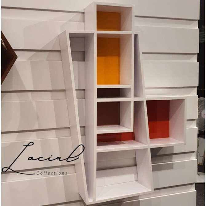 LDS003 Novel Display Shelves